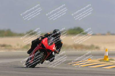 media/Sep-30-2023-SoCal Trackdays (Sat) [[636657bffb]]/Turn 15 (1120am)/